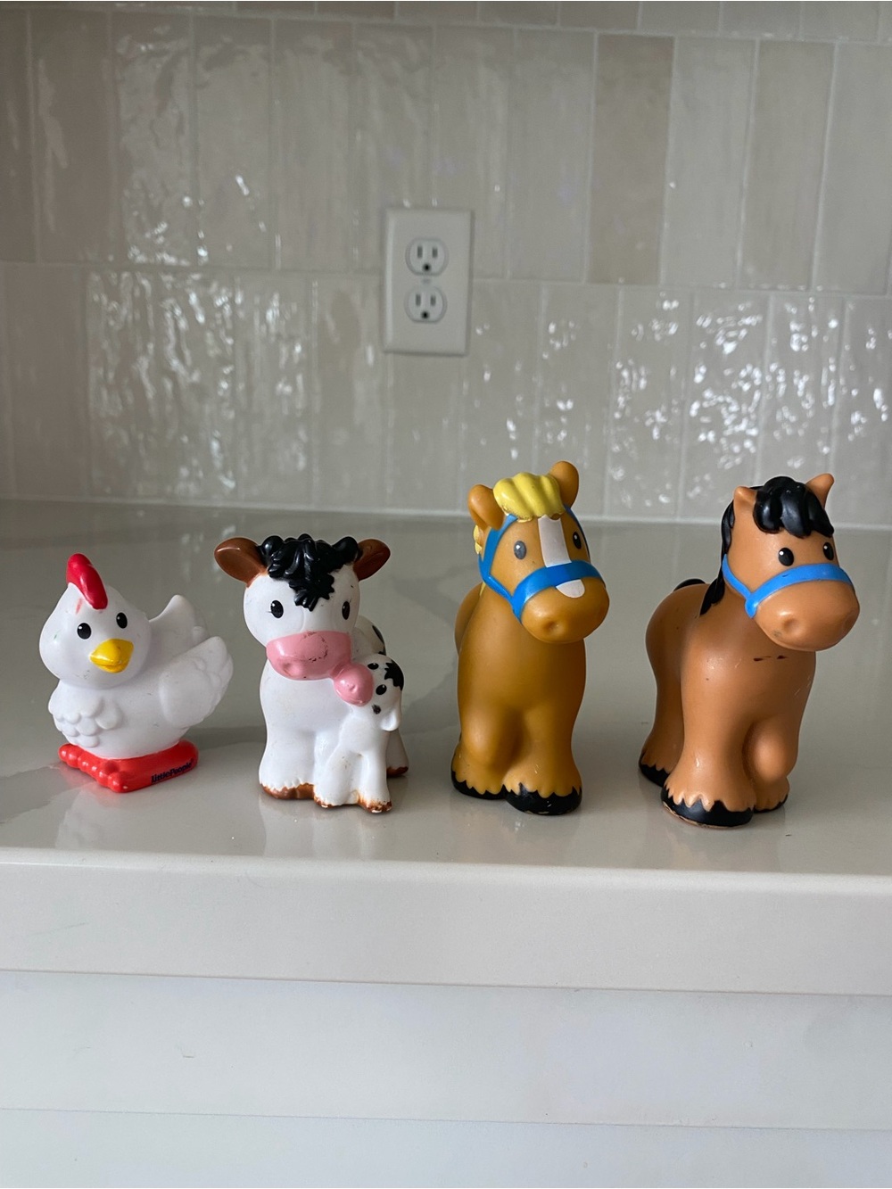 Fisher-Price Little People Farm Animal Figures Lot Chicken Cow Horse 2016